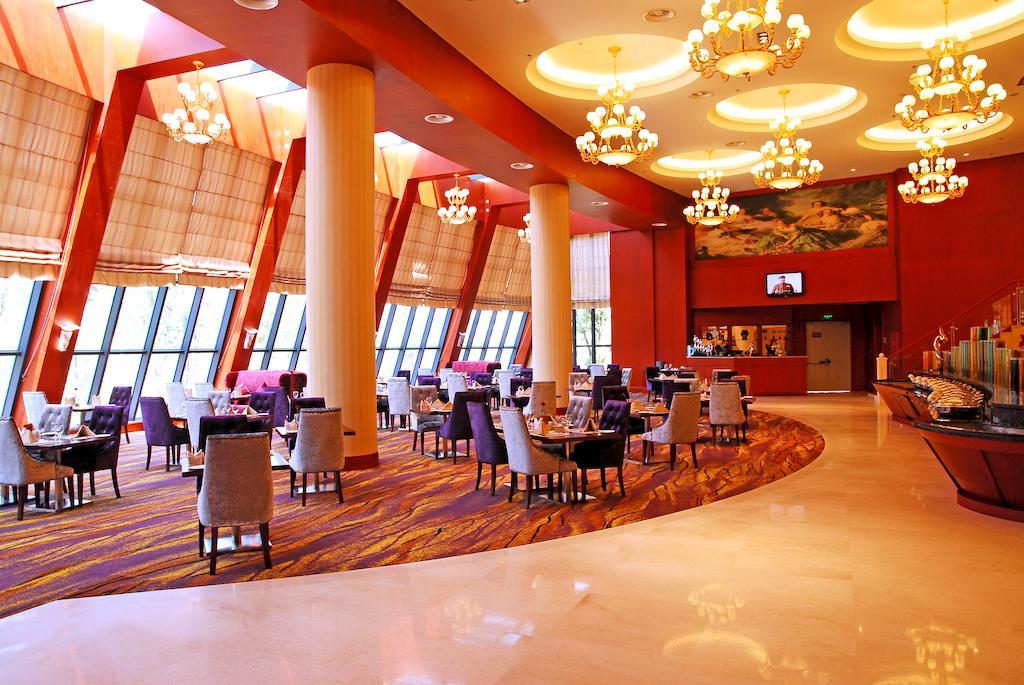 Hotel Ramada Plaza By Wyndham Chongqing West Exterior foto