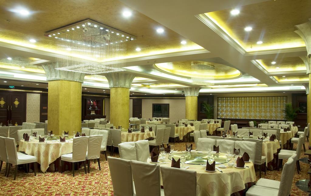 Hotel Ramada Plaza By Wyndham Chongqing West Exterior foto