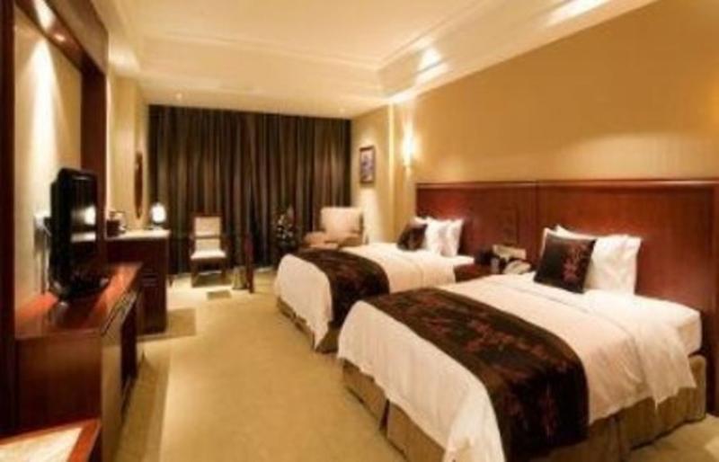 Hotel Ramada Plaza By Wyndham Chongqing West Exterior foto